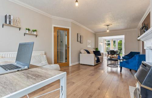 4 to 6 Beds Van Parking South Birmingham NR Edgbaston Solihull Relocations Insurance and Work Bookings Welcome - By Samina - ARZ Stays - Foto 52