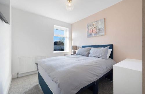 NEW! 2BR in Rowlington Terrace - Photo 4