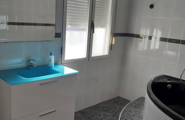 Apartamento Duartes en Barbastro vistas al pirineo - Foto 11