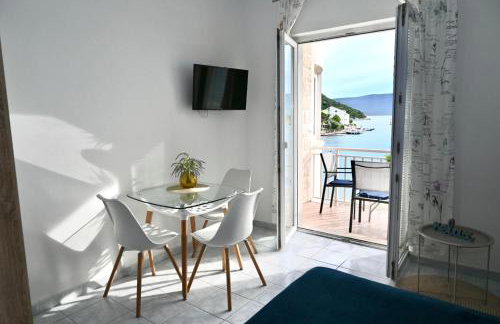 Villa Ante Apartments - Photo 9