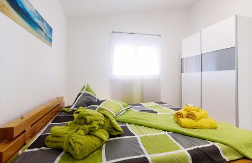 Studio Apartment Maslina - Photo 15