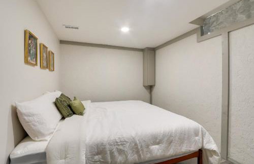 Group Getaway with Private Yard in Wichita! - Foto 10