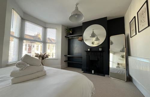 Restored Victorian Home with Private Garden - Foto 2