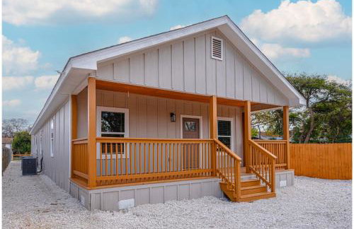 Your Inner-City Sanctuary: 3BR2BA Near Riverwalk - Foto 2