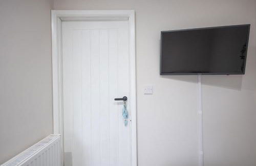 Comfortable 3-Bed House - Foto 18