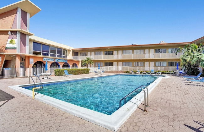 Hallandale Getaway With Pool Near to the Beach - Foto 8