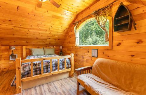 Fish Tales Cabin with a private hot tub - Foto 28