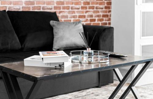 Stylish Four Bedroom House - Garden - Parking - Great Barr 110F - Foto 14