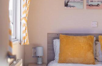 3-Bed Caravan Seton Sands- by Holiday Homes - Foto 16