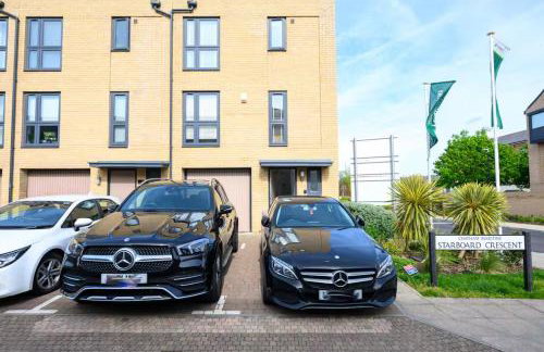 Cosy 5 Bedroom House With Parking - Foto 27