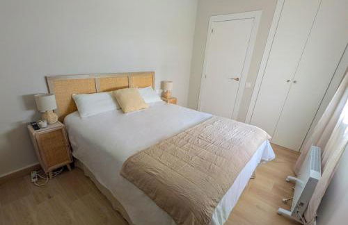 Anc14 Apartamento con 2 habitaciones, patio y piscina al lado de la playa - Foto 14