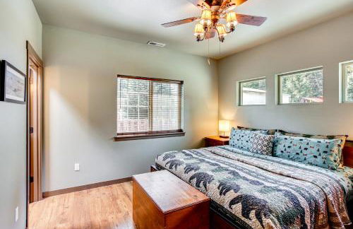 Rustic Cabin Near Mt Rainier Fire Pit and BBQ! - Foto 12