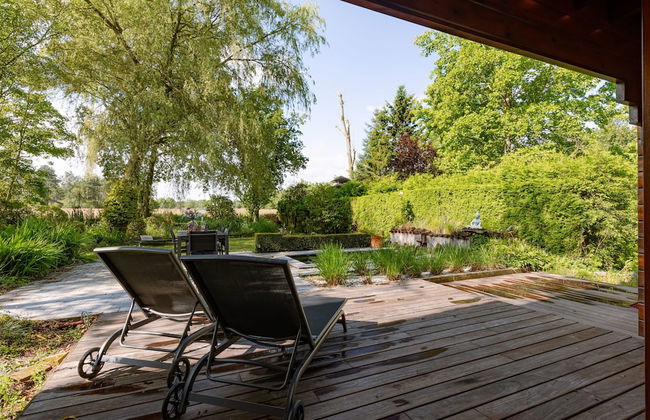 Huswell - Tranquil Retreat Cozy Chalet in the Heart of Urse - Photo 18