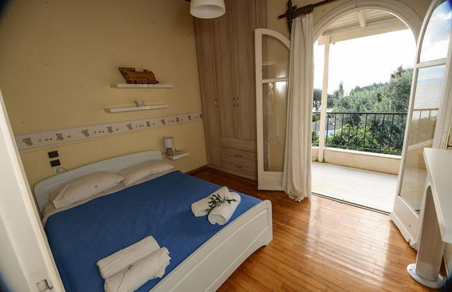 Villa Litsa Large Private Pool Walk to Beach Sea Views A C Wifi - Foto 15