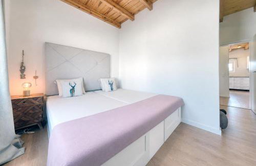 Chalet Emily Alpine Chic with Hot Tub and Ocean View By Lanzarote Vacation Homes - Foto 11