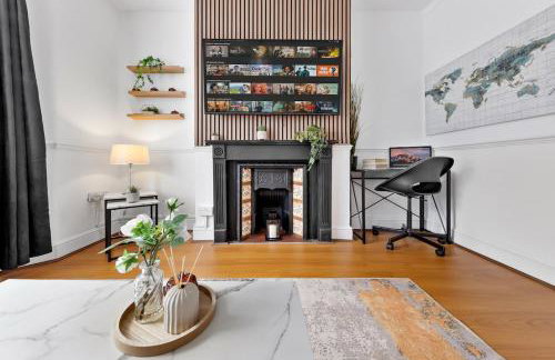 Citylink Spacious 5-Bedroom House,Wi-Fi,Easy Access to Excel and Central London - Foto 29