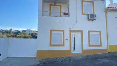 Montesinhos - Foto 2