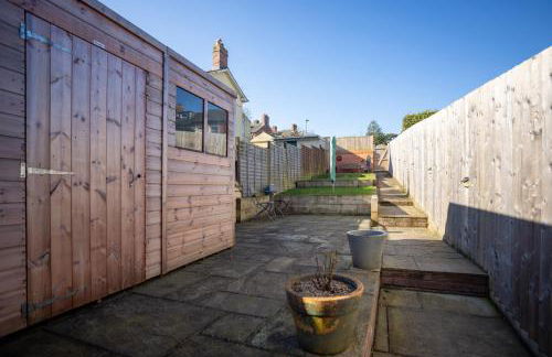 Vibrant 2 Bed, 2 Bath Home, Just Minutes to Town! - Foto 40