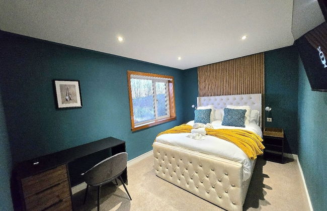 Quirky 2-Bed with Free Parking - Foto 48