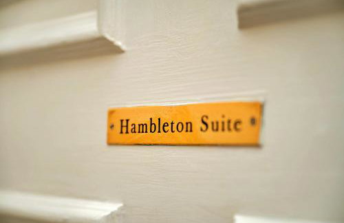 Finest Retreats - Hambleton Hall Apt - Photo 5