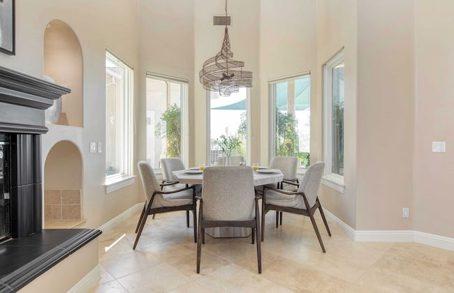 Modern Temecula Mansion w Pool, Hot Tub, Guest House & Valley Views Camila by Avantstay - Photo 13