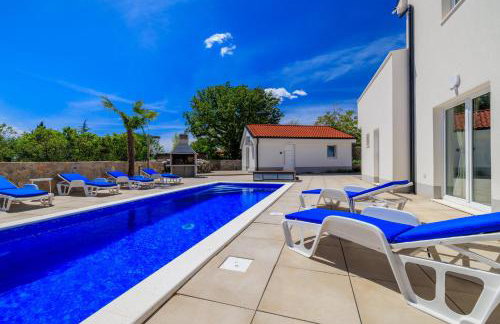 Villa Volta LL - Photo 6