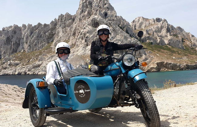 Balade privée en side-car dans Marseille - Photo 2