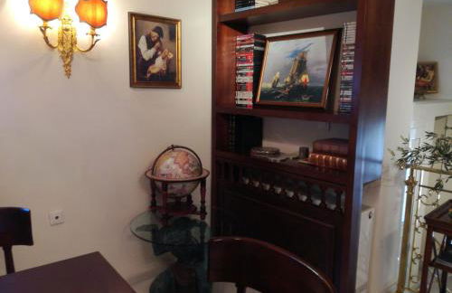 Πολυτελής κατοικία με θέα τον Θερμαϊκό - Foto 18