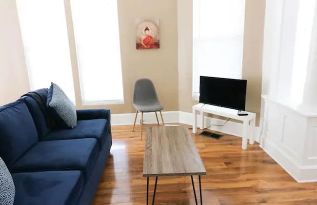 Windsor Park Flat Minutes to Mass Ave - Foto 1