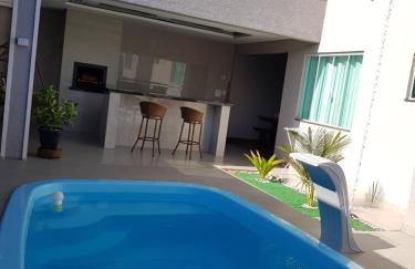 Casa Familiar em ótima Localização - Foto 9