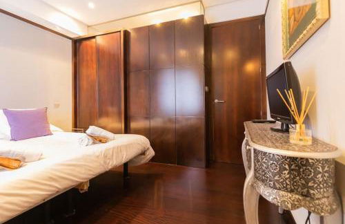 Frente al parque, en el centro - Foto 19