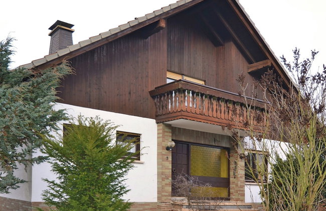 Spacious Holiday Home in Neukirchen near Forest - Photo 1