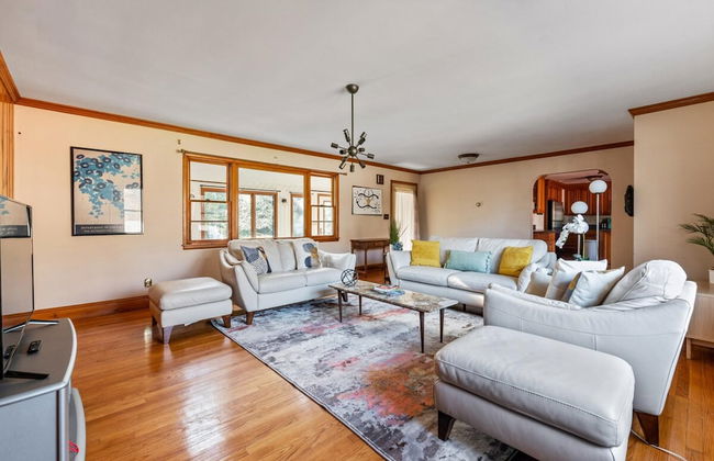 HV Spacious Retreat w Pool No Cleaning Fee - Foto 31