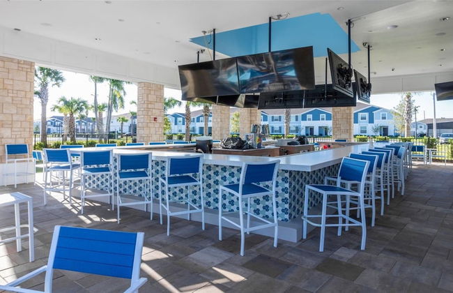 Brand New! Windsor Island 5BR Cozy Home Wpool/spa - Foto 90