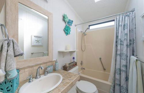 Disney Backyard Oasis - Foto 20