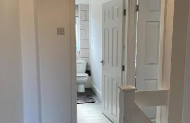 Modernised central Wigan townhouse sleeps up to 6 - Foto 23