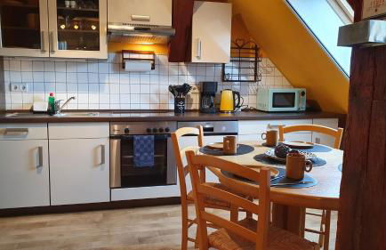 Ferienwohnung Schlossblick Direkt gegenüber dem Schloss, Rhododendronpark mit Terrasse und WLAN - Foto 10