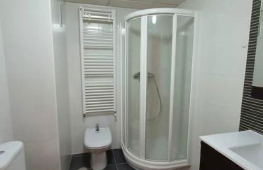 Alojamiento centro Cáceres Cánovas - Foto 10