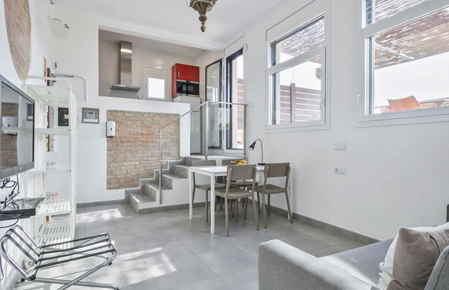 Stay Together Barcelona Apartments - Photo 68