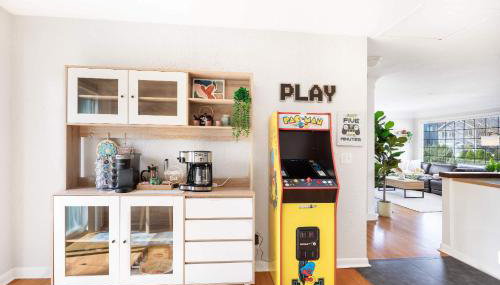 Modern 2BR Retreat w Maple Leaf UW&Park - Foto 5