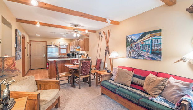 Ghostriders 5 by Avantstay 2 Bedroom Condo Near Main Street, Hiking & Skiing STR Permit #3571 - Foto 5, Interni