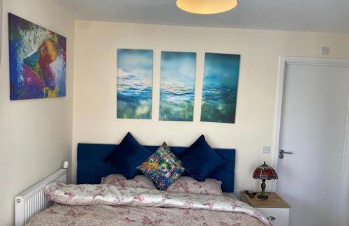 Homely & Warm Trumpington House w Parking, 5 mins drive to Bio Medical Campus, Addenbrooke's & Papworth hospitals - Foto 40