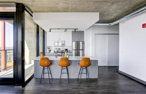 2BR Designer Loft Modern Luxe in City Center - Foto 6