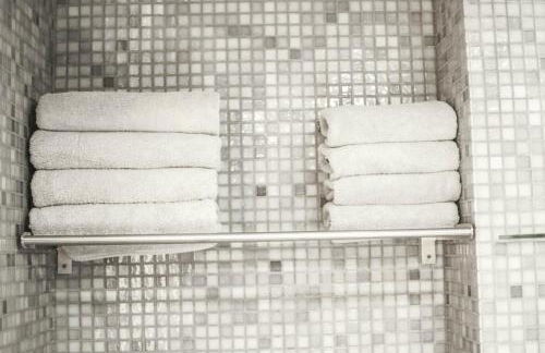 Barcelona Beach Apartments - Photo 11