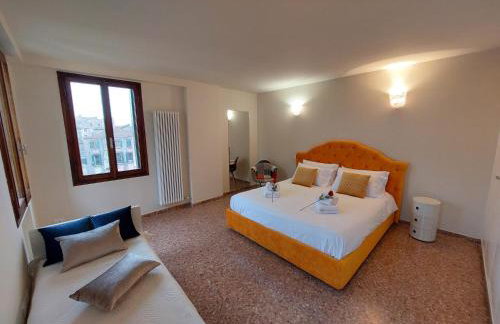 Ca' Francesca Suite Terrace in Venice - Photo 7