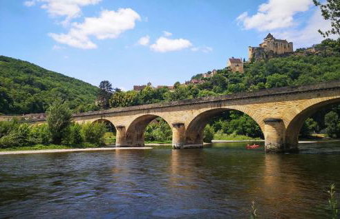 Lovely Home In Eyraud-Crempse-Maurens - Foto 34