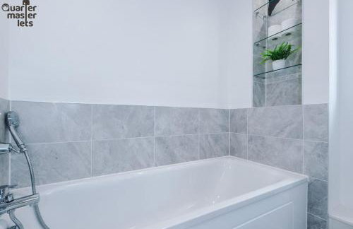 3 Bedroom House with Parking that Sleeps 6 - Foto 38