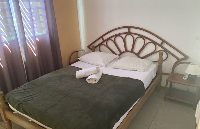 Hotel Gîtes Couleur Caraïbes - Photo 32