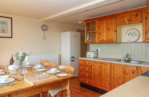 Sherway Coach House - Photo 15