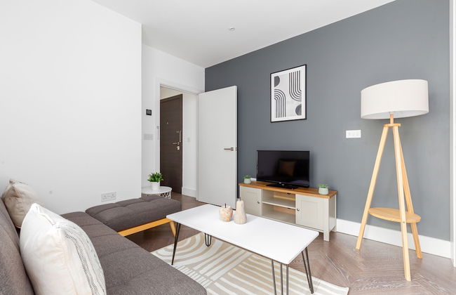 Luminous 2 Bed Balcony Flat in Islington - Foto 1